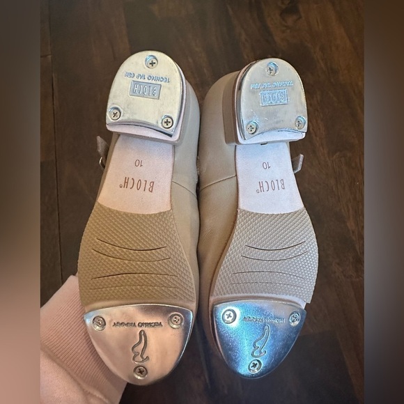 Bloch Tap on tap Leather tap shoes 10M Tan Brand new no box - Picture 8 of 9